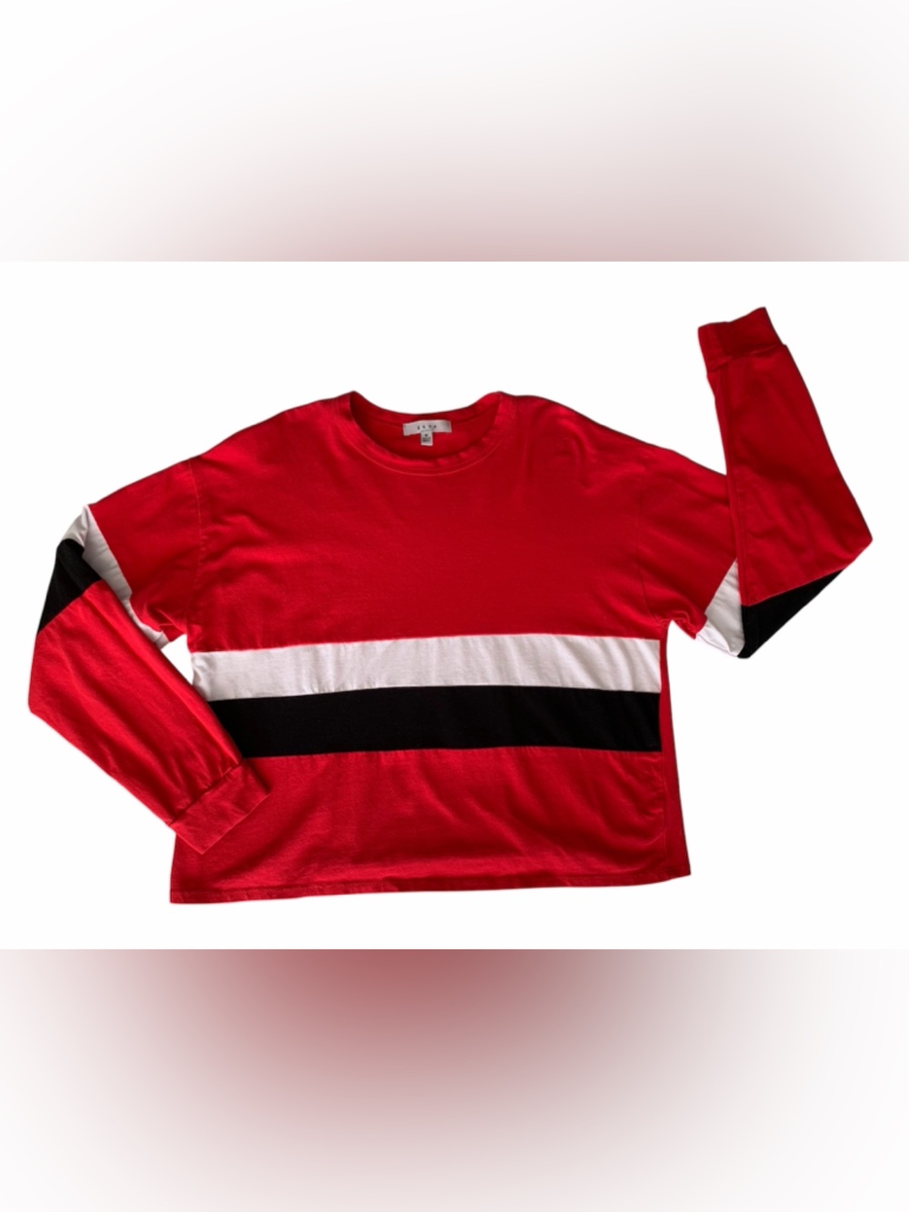 Gaze Striped Crop Top Medium M Red Black White Long Sleeve Crewneck Tee
